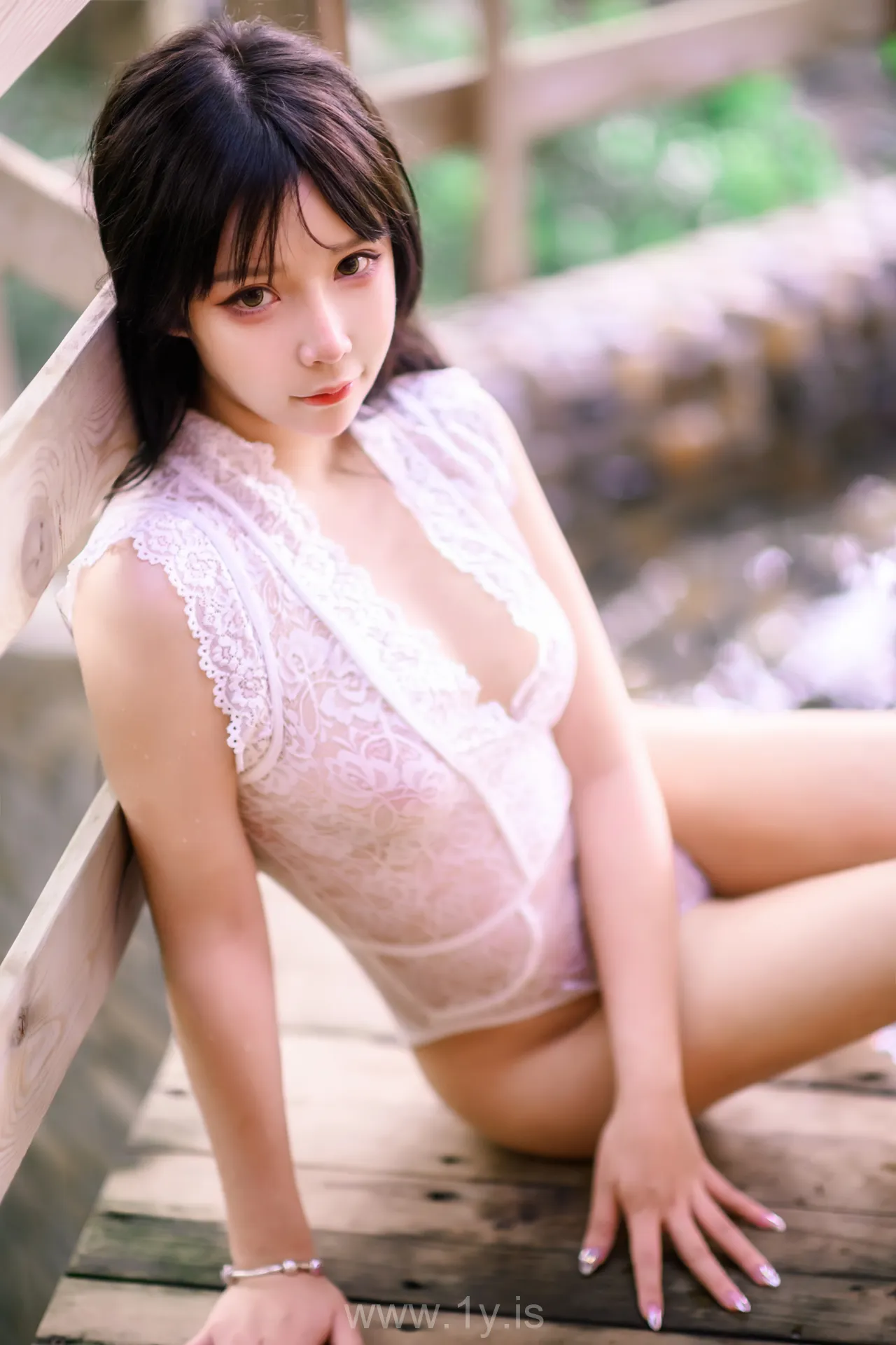 抱走莫子 VOL.25 写真本