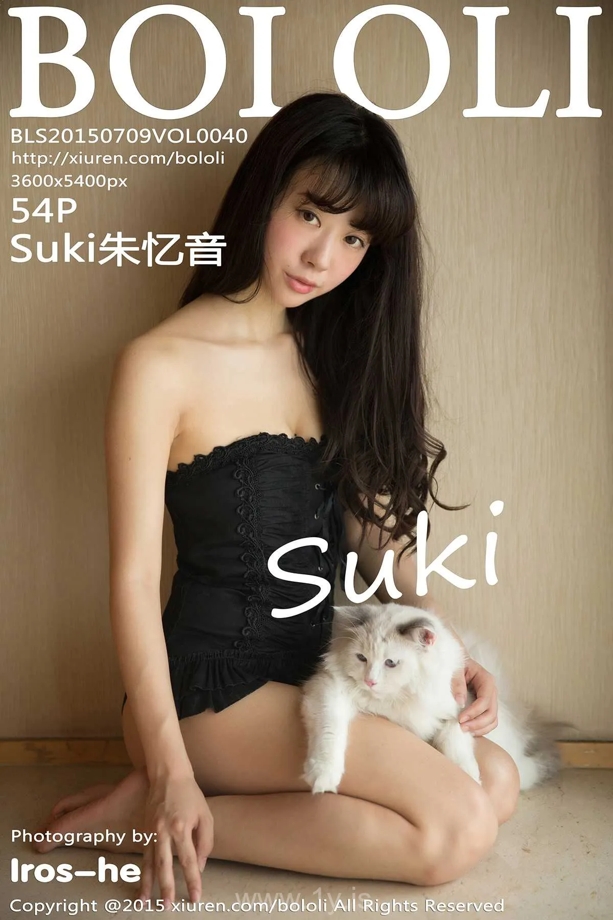 Bololi(菠萝社) Vol.040Suki朱忆音 Pretty & Fashionable Asian Cougar Suki朱忆音