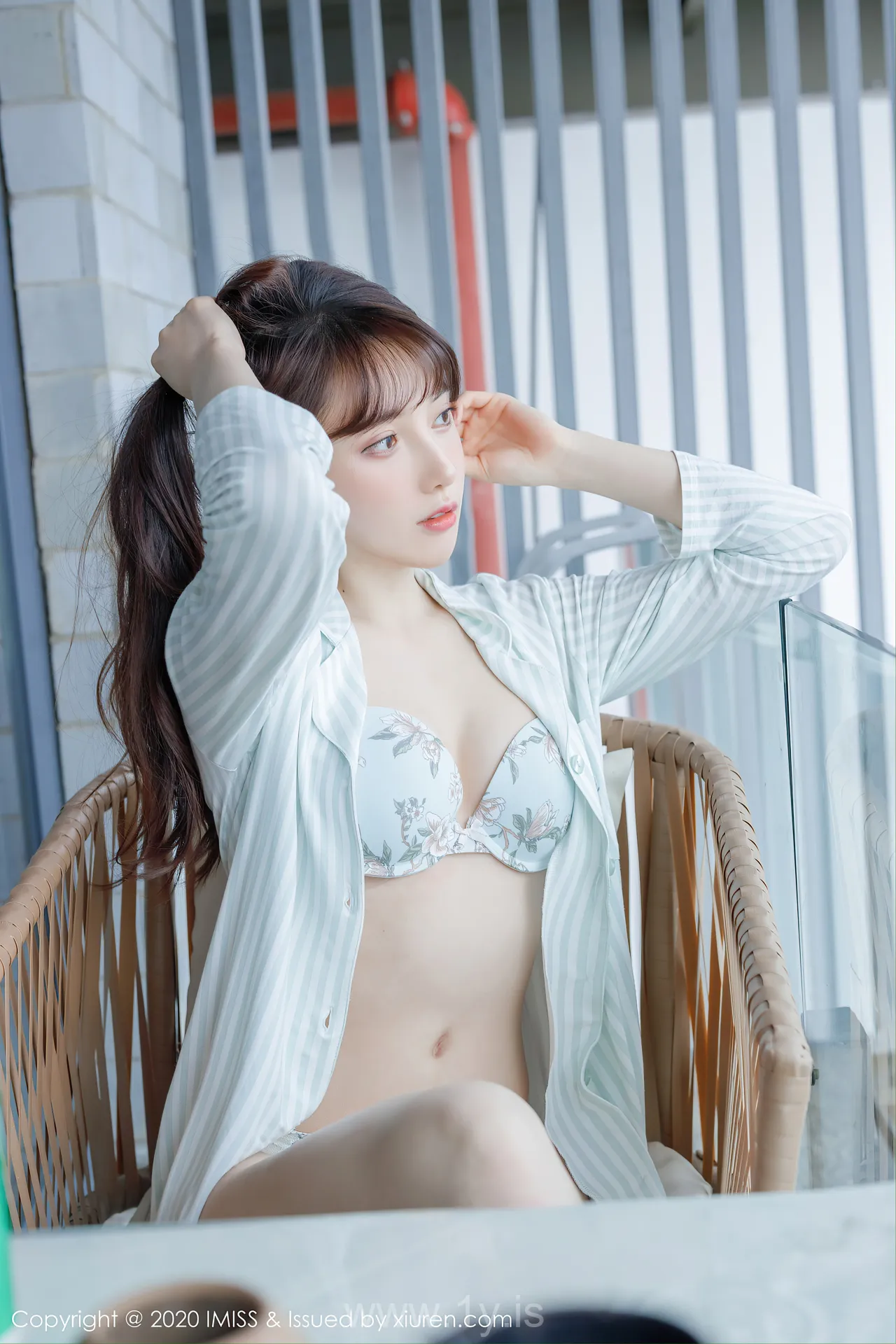 IMISS  NO.481 Delightful Chinese Hottie Lynn刘奕宁