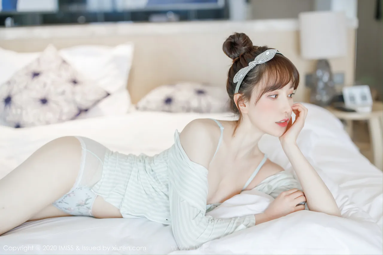 IMISS  NO.481 Delightful Chinese Hottie Lynn刘奕宁