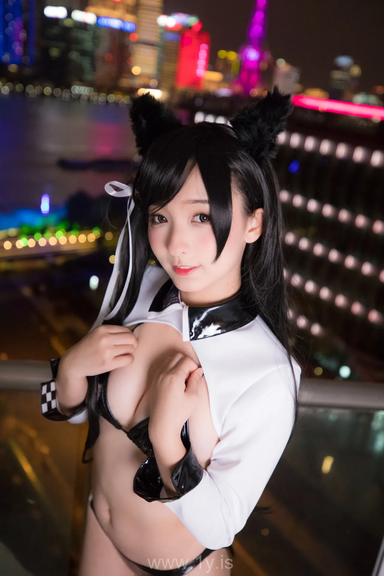 神楽坂真冬 VOL.040ATAGO-LATEXVER胶袜