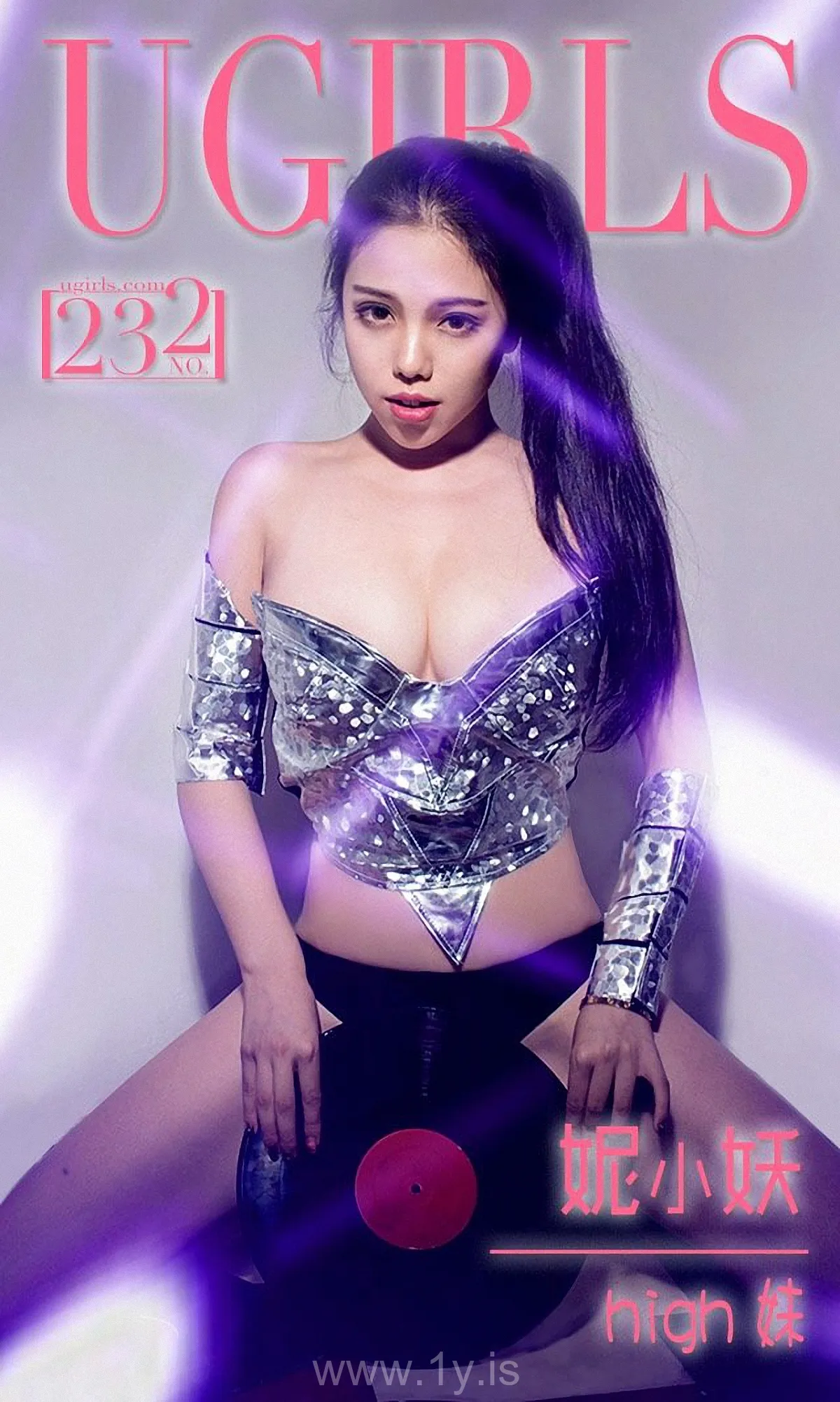 UGIRLS NO.232 Elegant & Attractive Chinese Chick 妮小妖