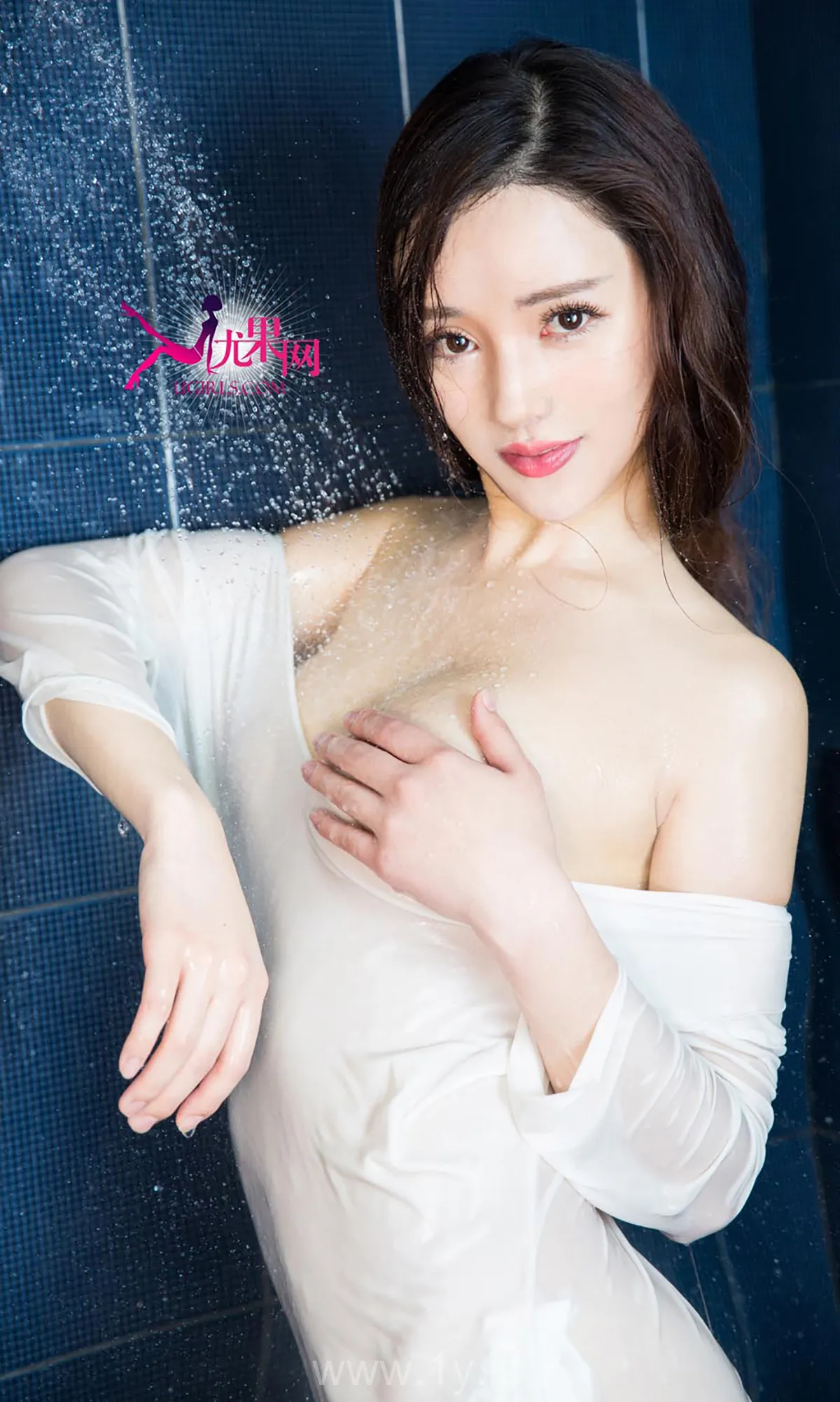 UGIRLS NO.278 Pretty & Slim Chinese Beauty 晴天又能再多爱一天