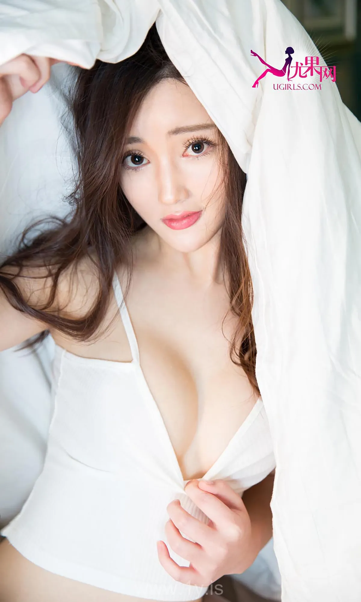 UGIRLS NO.278 Pretty & Slim Chinese Beauty 晴天又能再多爱一天