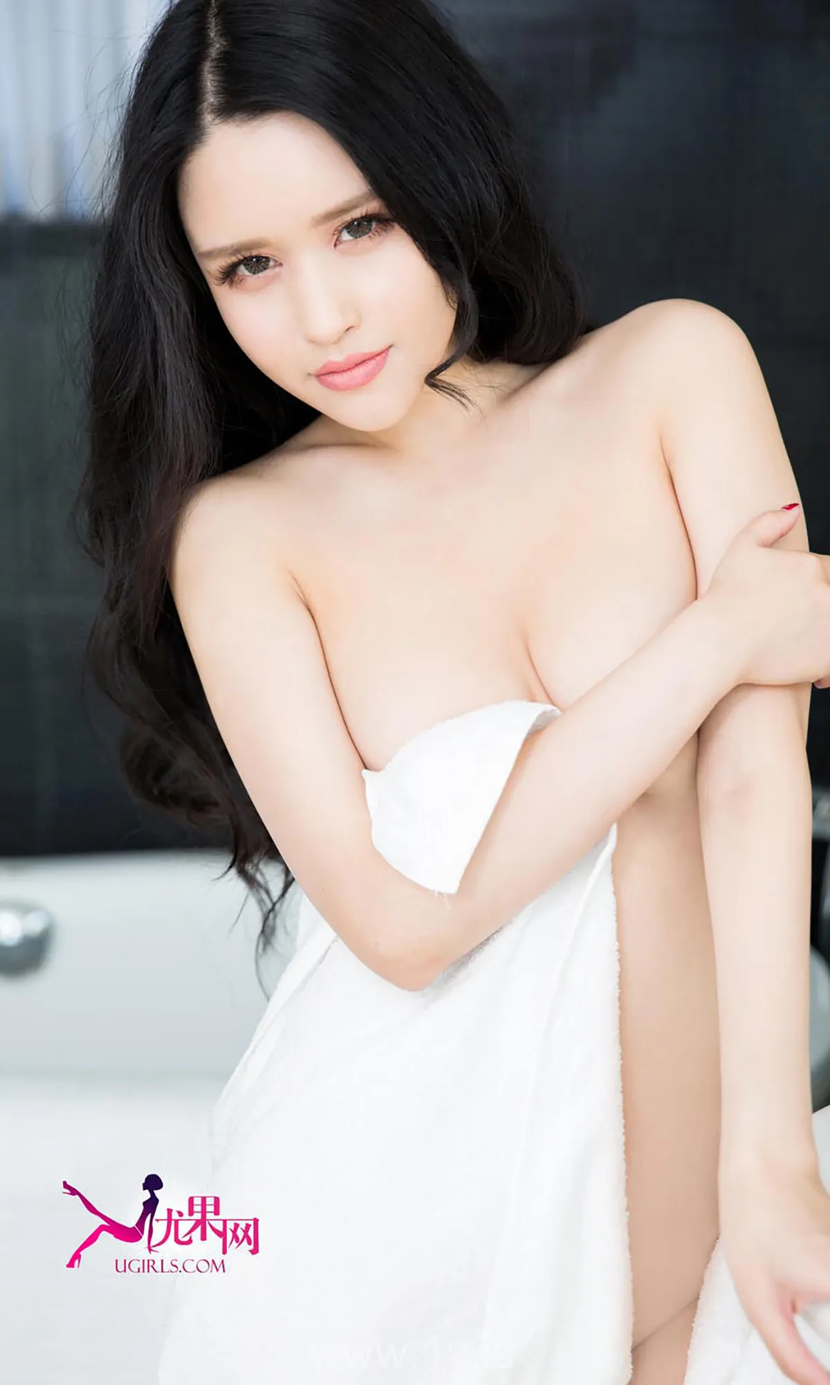 UGIRLS NO.302 Pretty Chinese Jade 李若颜玉女也疯狂