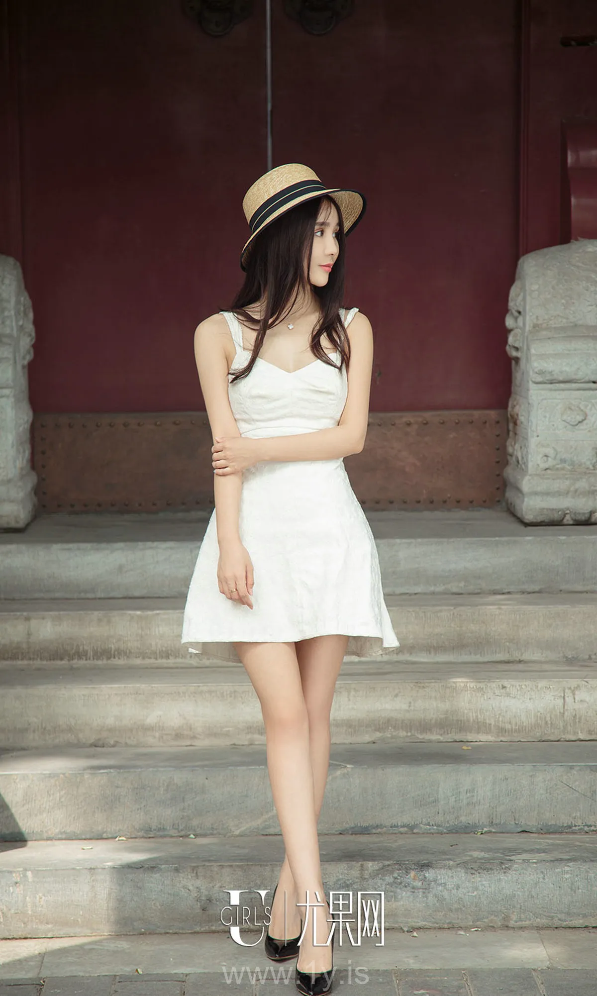 UGIRLS NO.852 Classy & Sexy Chinese Belle 幂书