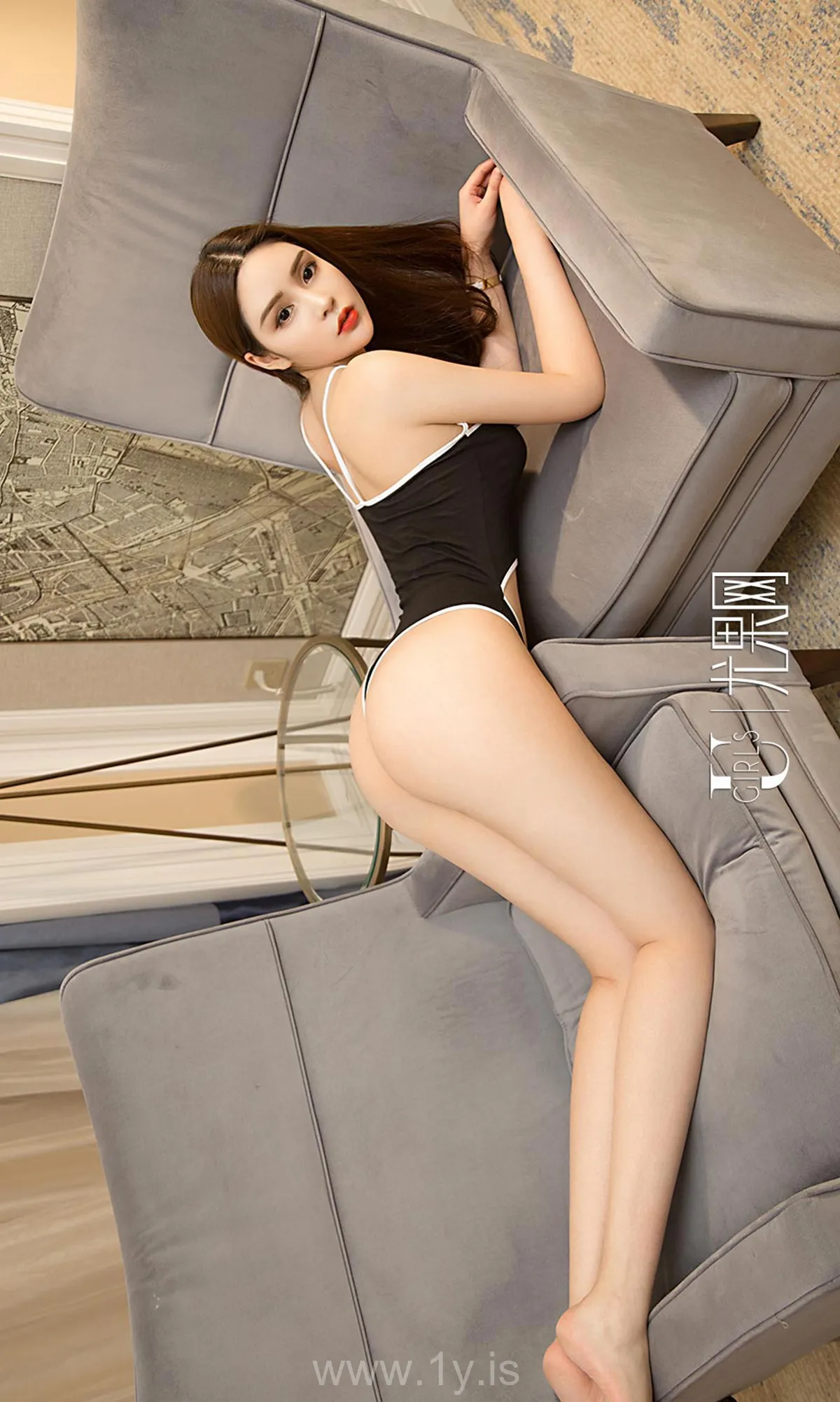 UGIRLS NO.1390 Beautiful Chinese Homebody Girl 夜跑刘子潇