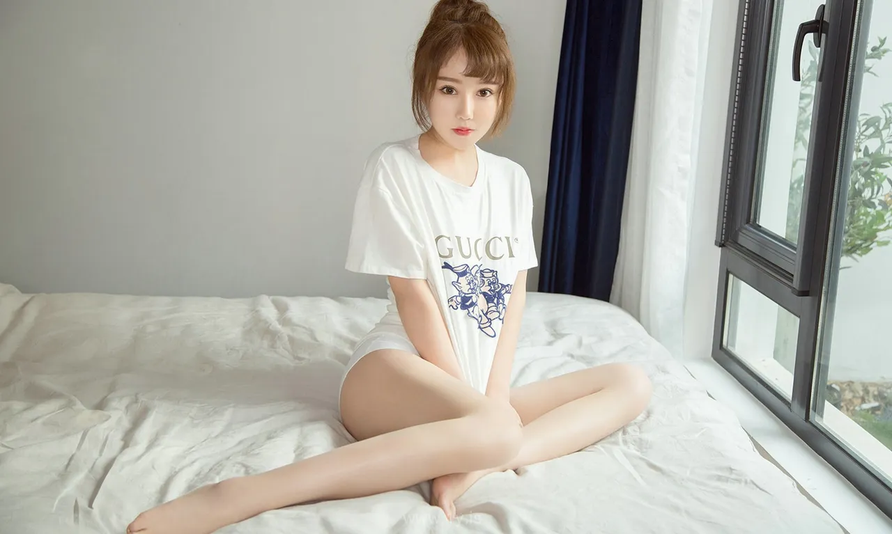 UGIRLS NO.1414 Lovely Chinese Homebody Girl 夏瑶少女不思议