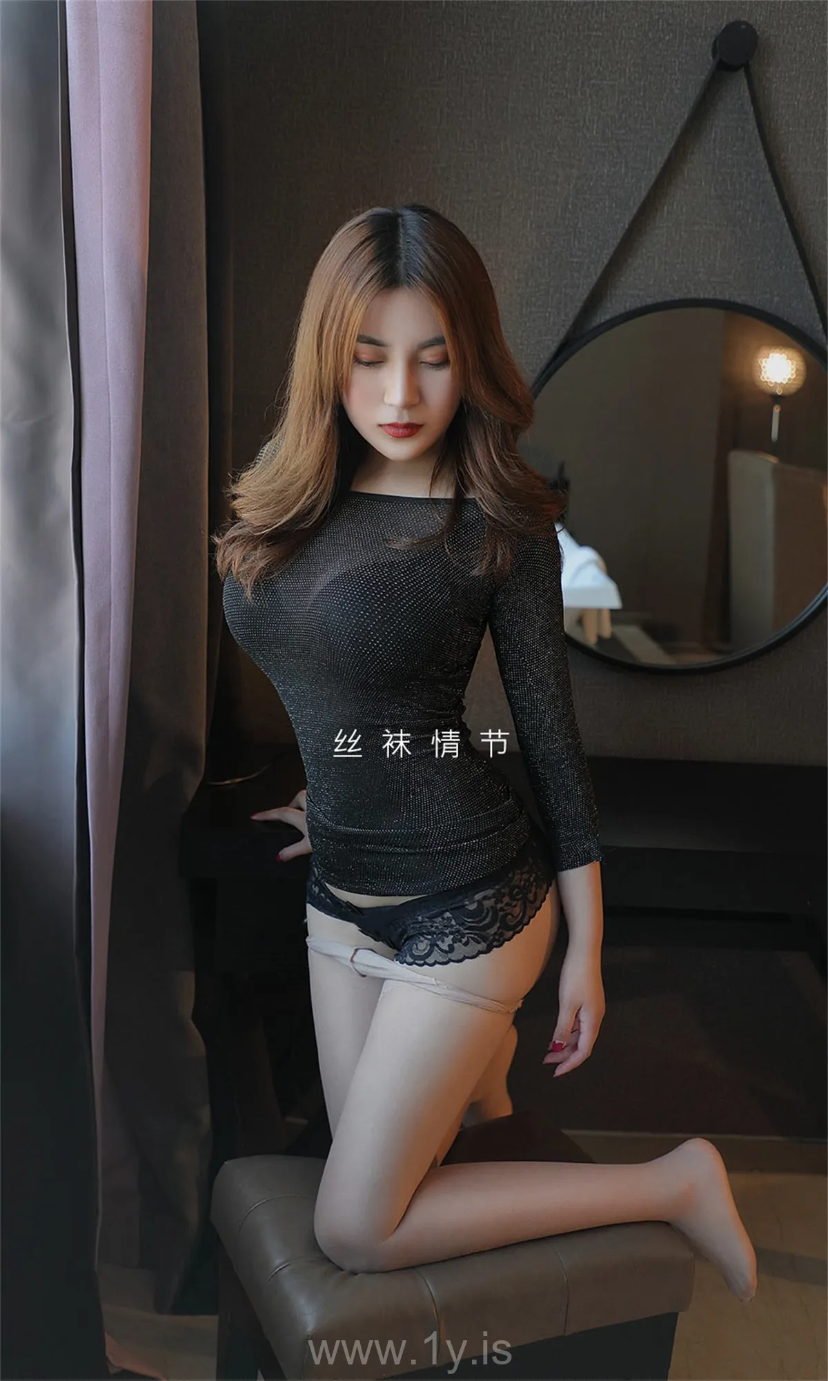 UGIRLS NO.1795 Graceful Chinese Cutie 丝滑情节金茜