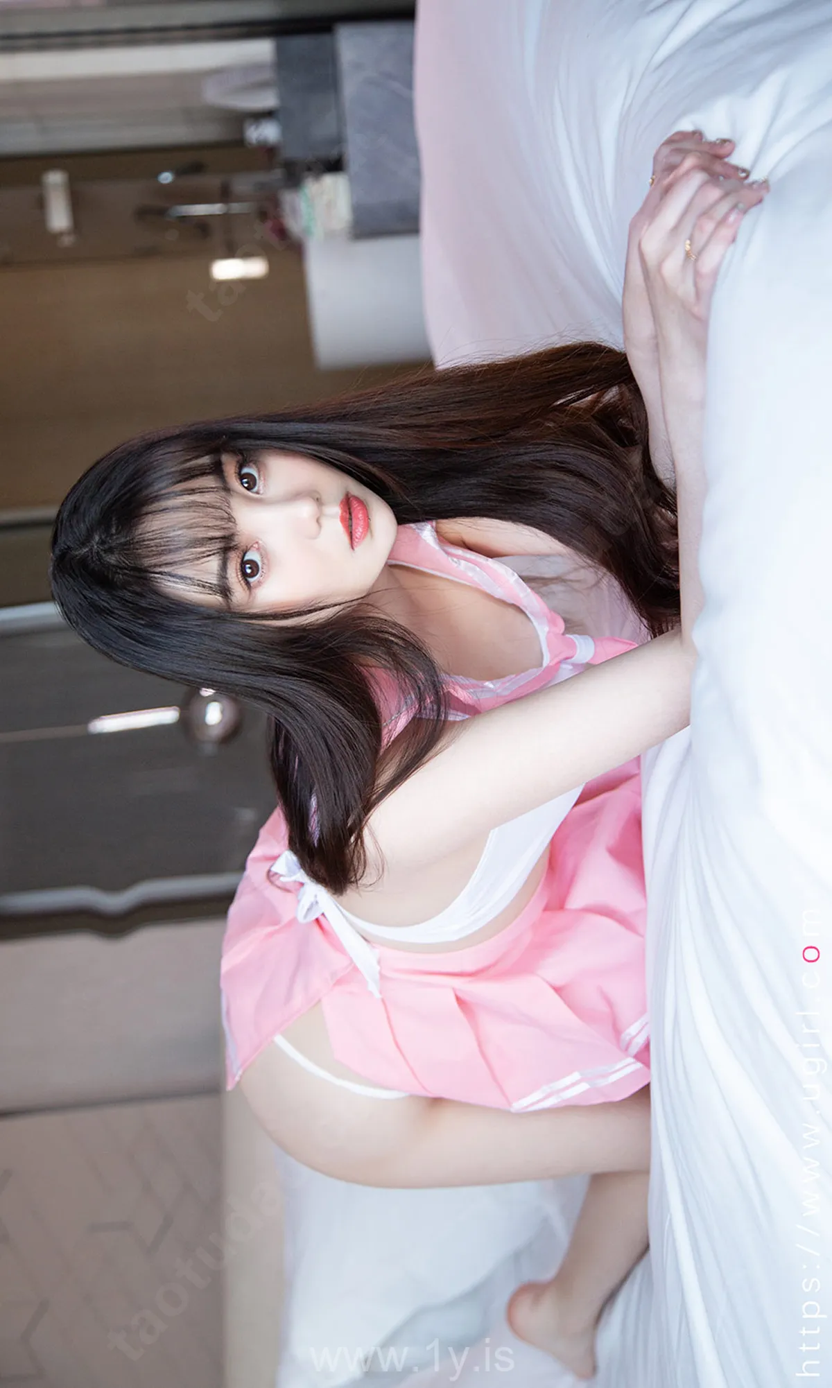 UGIRLS NO.2106 Stunning Chinese Beauty 肉肉樱花学妹