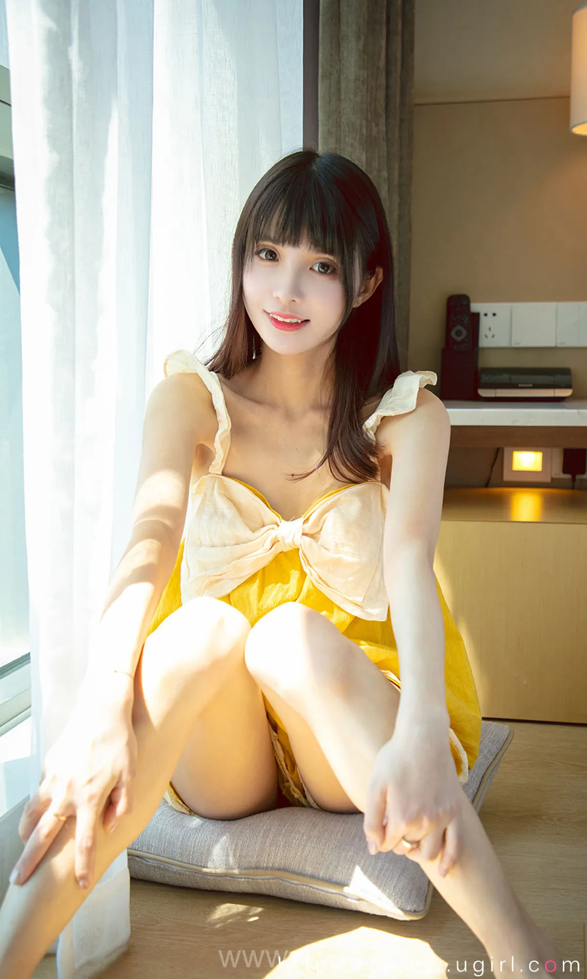 UGIRLS NO.2134 Pretty Chinese Mature Princess 猫猫小甜柠