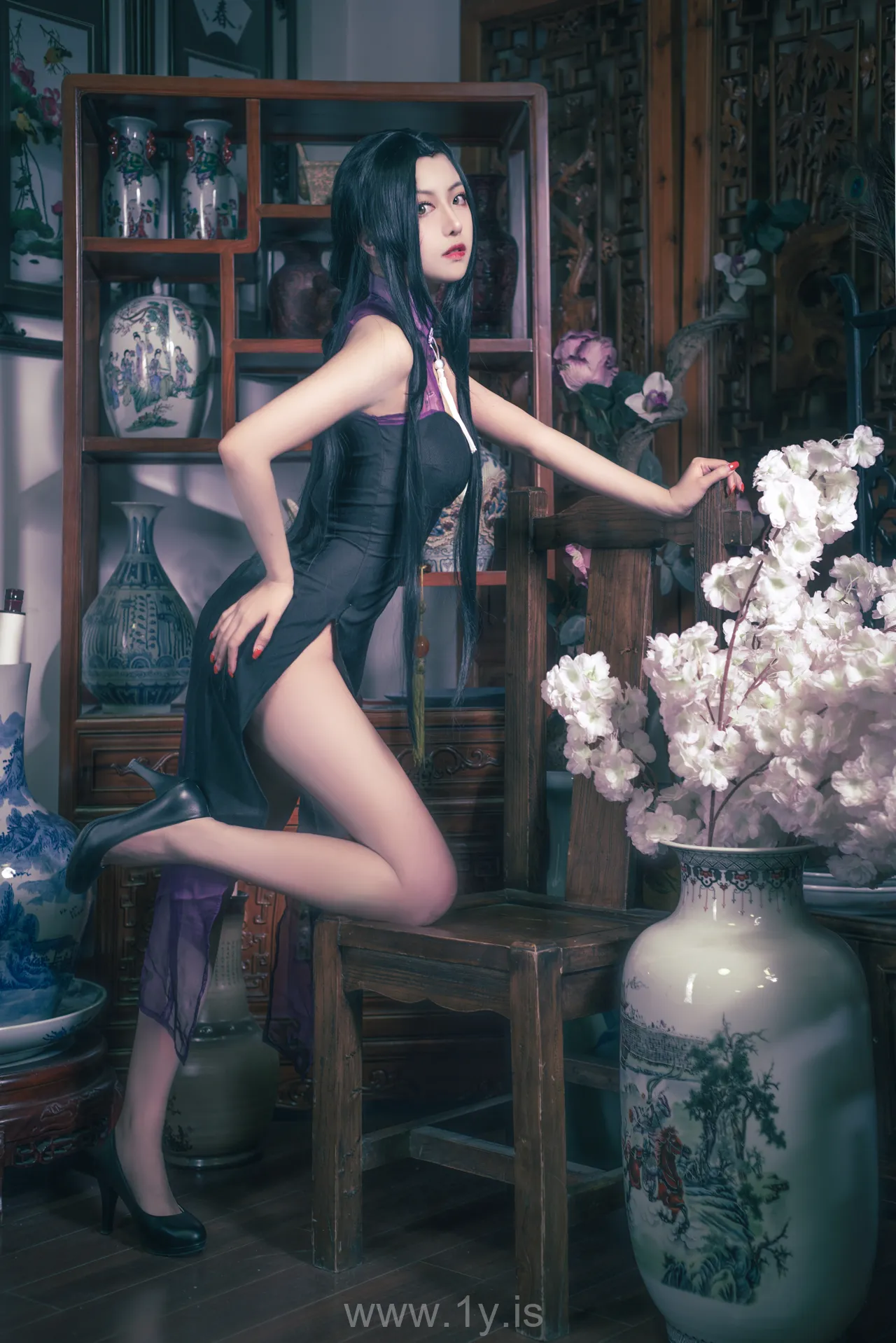 Coser@Shika小鹿鹿 NO.014 Pretty & Well-developed Chinese Hottie 万花旗袍