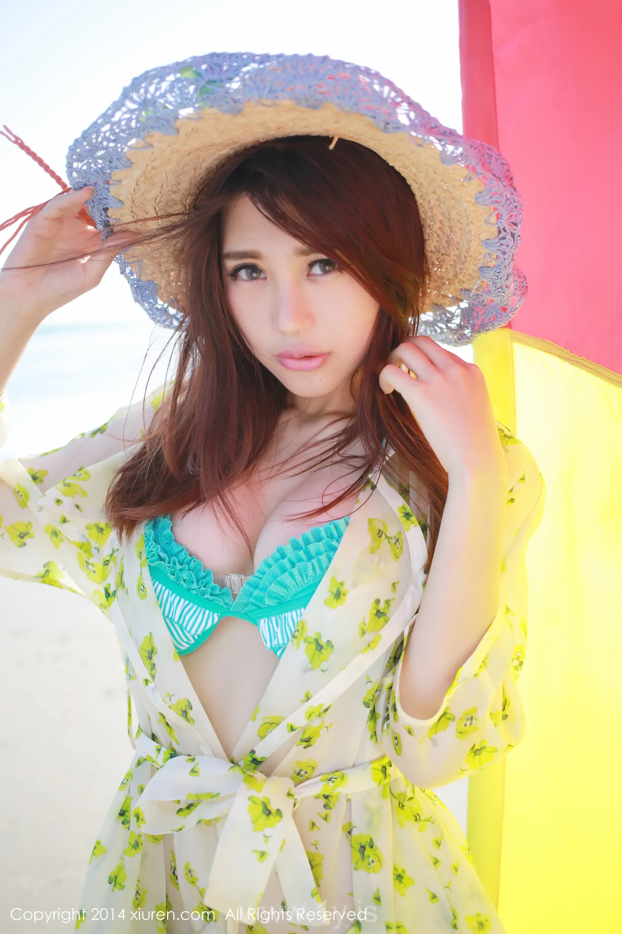 XIUREN(秀人网) NO.190 Well-developed & Decent Model 绮里嘉ula