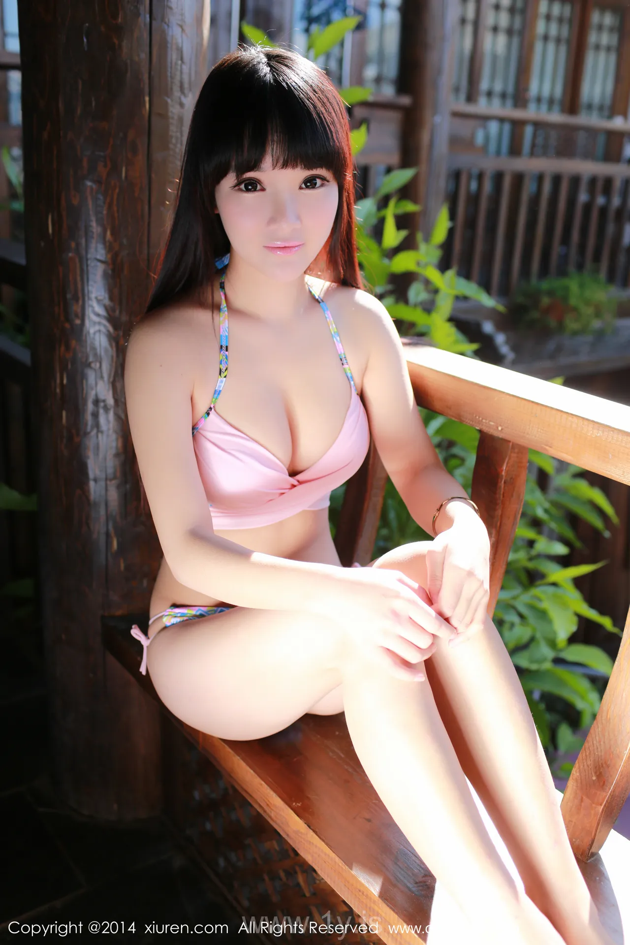 XIUREN(秀人网) NO.239 Delightful Homebody Girl 妮儿Bluelabel