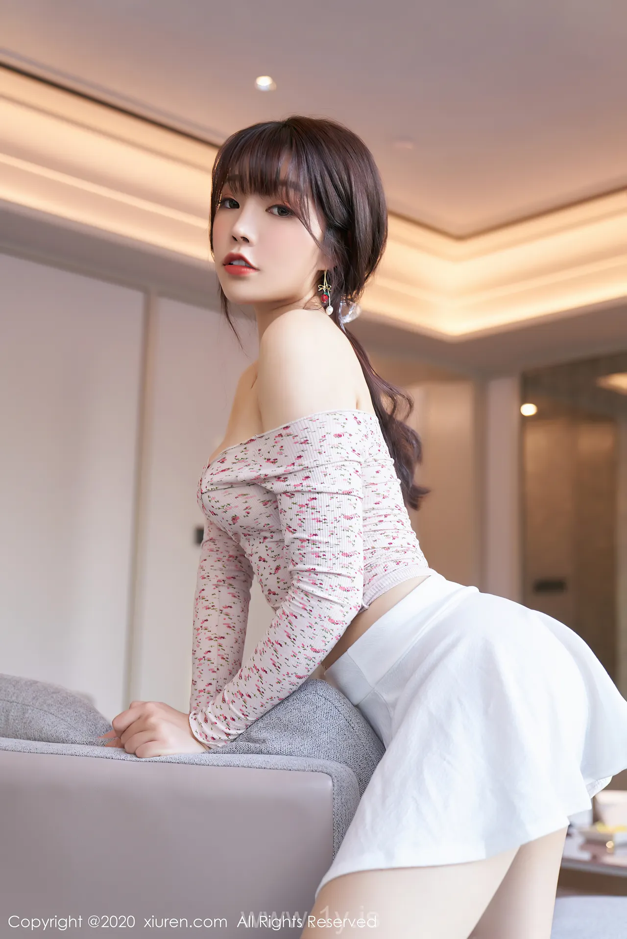 XIUREN(秀人网) NO.2949 Beautiful & Pretty Asian Women 芝芝Booty