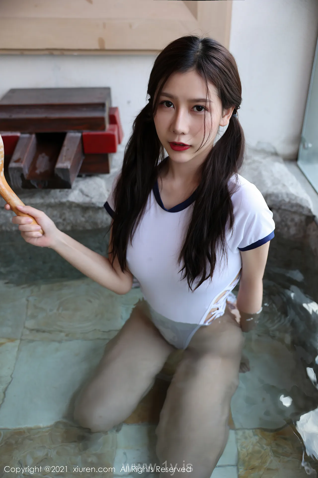 XIUREN(秀人网) NO.3201 Charming Asian Homebody Girl 尹甜甜