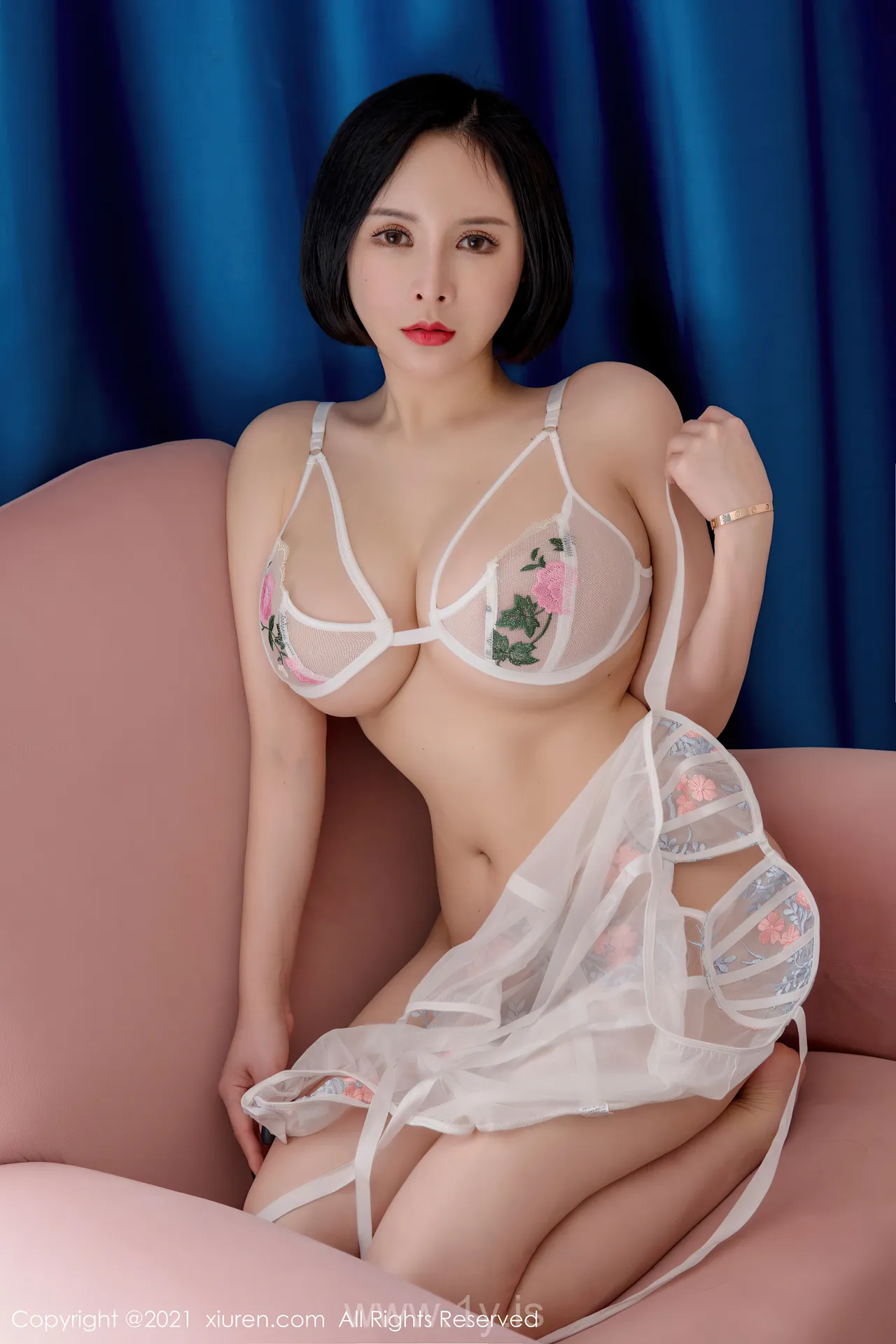 XIUREN(秀人网) NO.3296 Lovely Chinese Model 韩姗姗