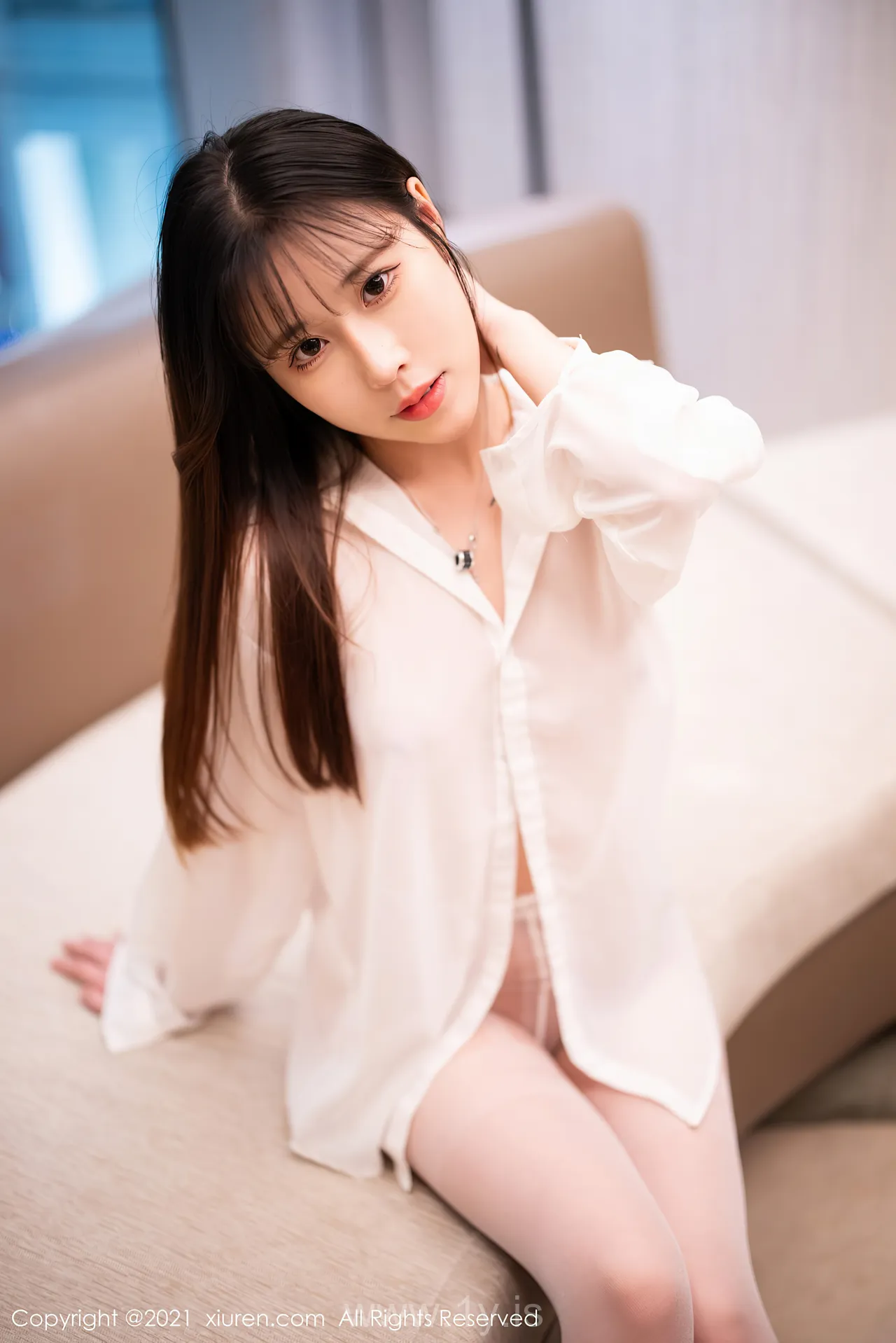 XIUREN(秀人网) NO.3832 Extraordinary & Stylish Chinese Homebody Girl 甜熙Dora