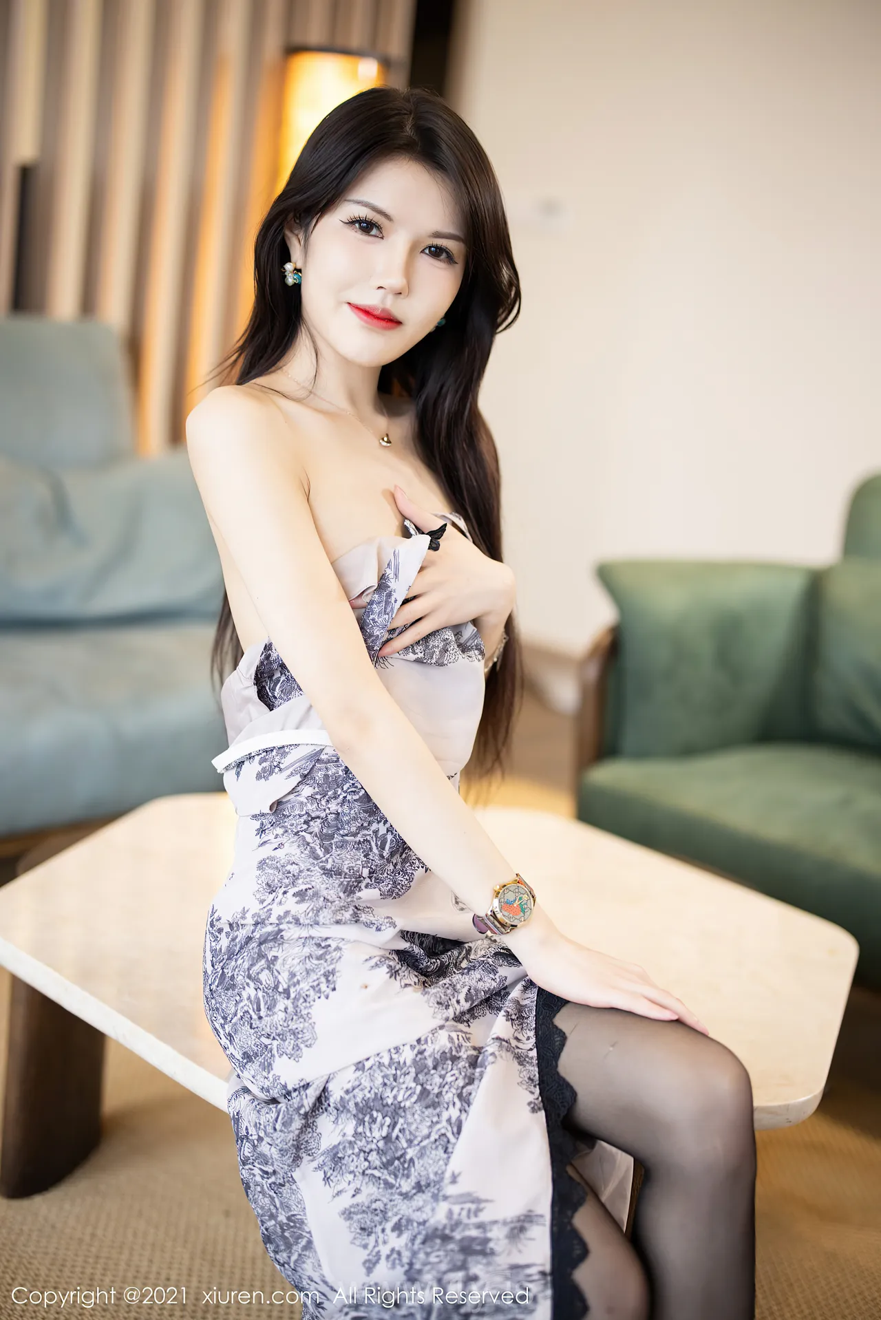 XIUREN(秀人网) NO.3887 Nice-looking Chinese Women 媛媛酱belle