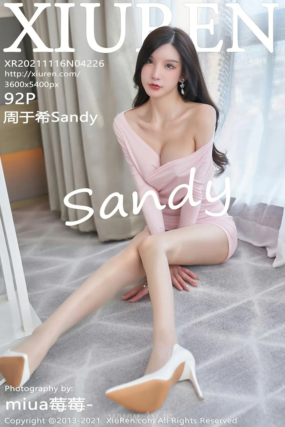 XIUREN(秀人网) NO.4226 Fancy Chinese Girl 周于希Sandy