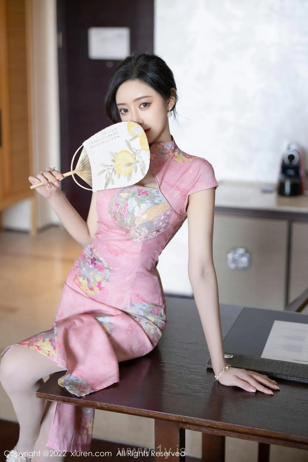 XIUREN(秀人网) NO.5007 Slender Asian Hottie 王馨瑶yanni