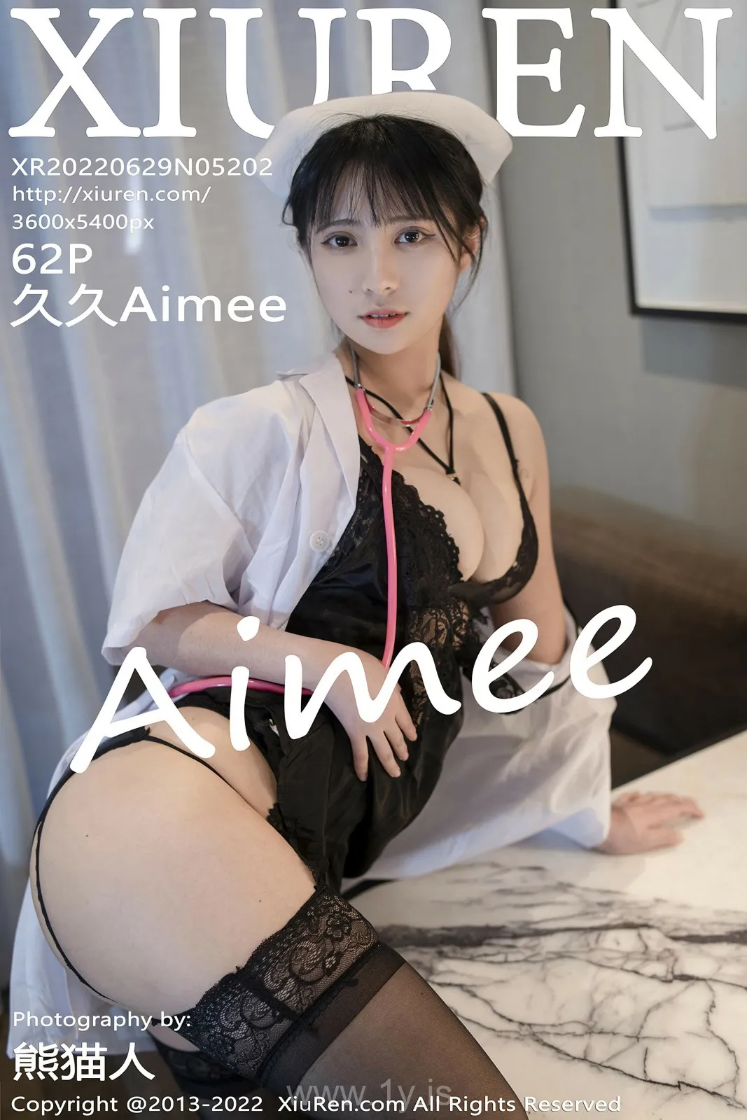 XIUREN(秀人网) NO.5202 Fashionable Asian Women 久久Aimee