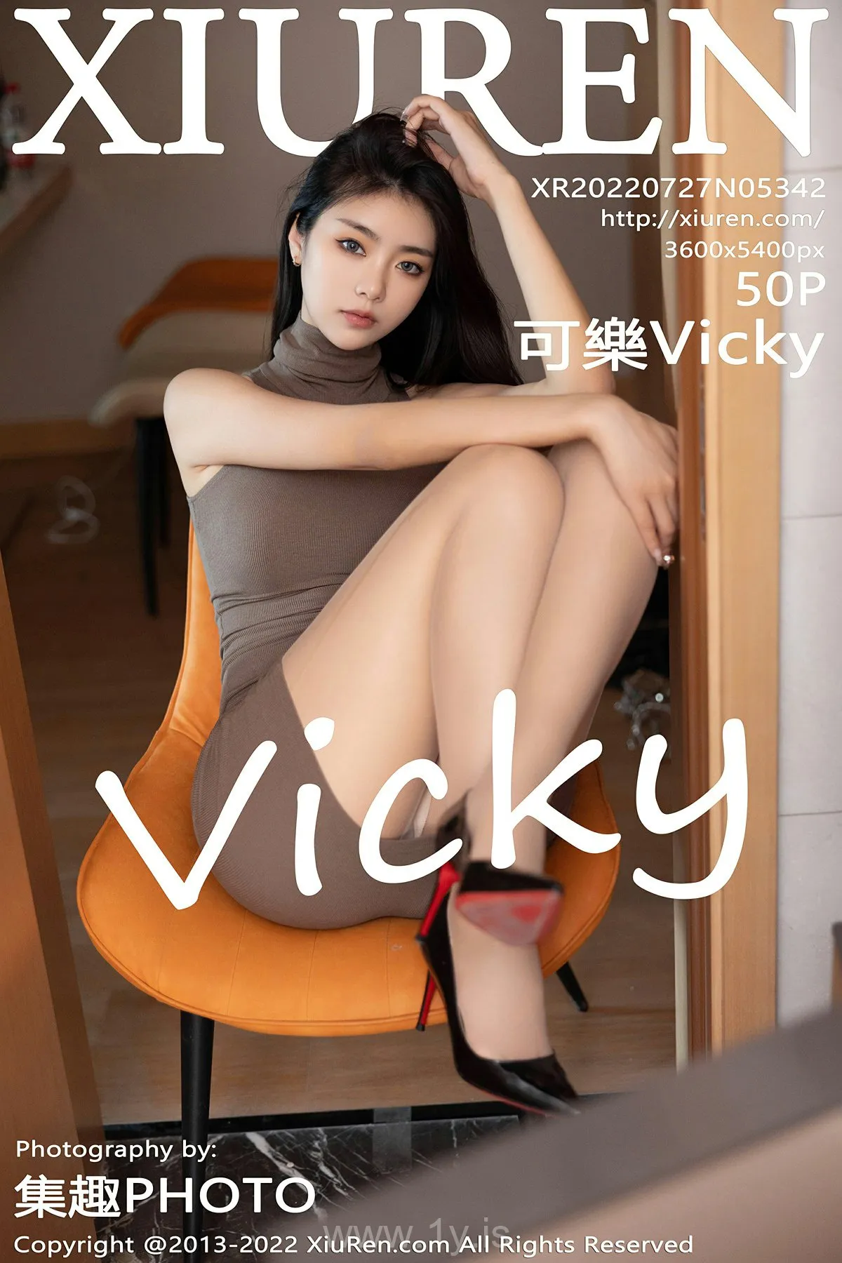 XIUREN(秀人网) No.5342 Lively & Well-developed Chinese Cougar 可樂Vicky