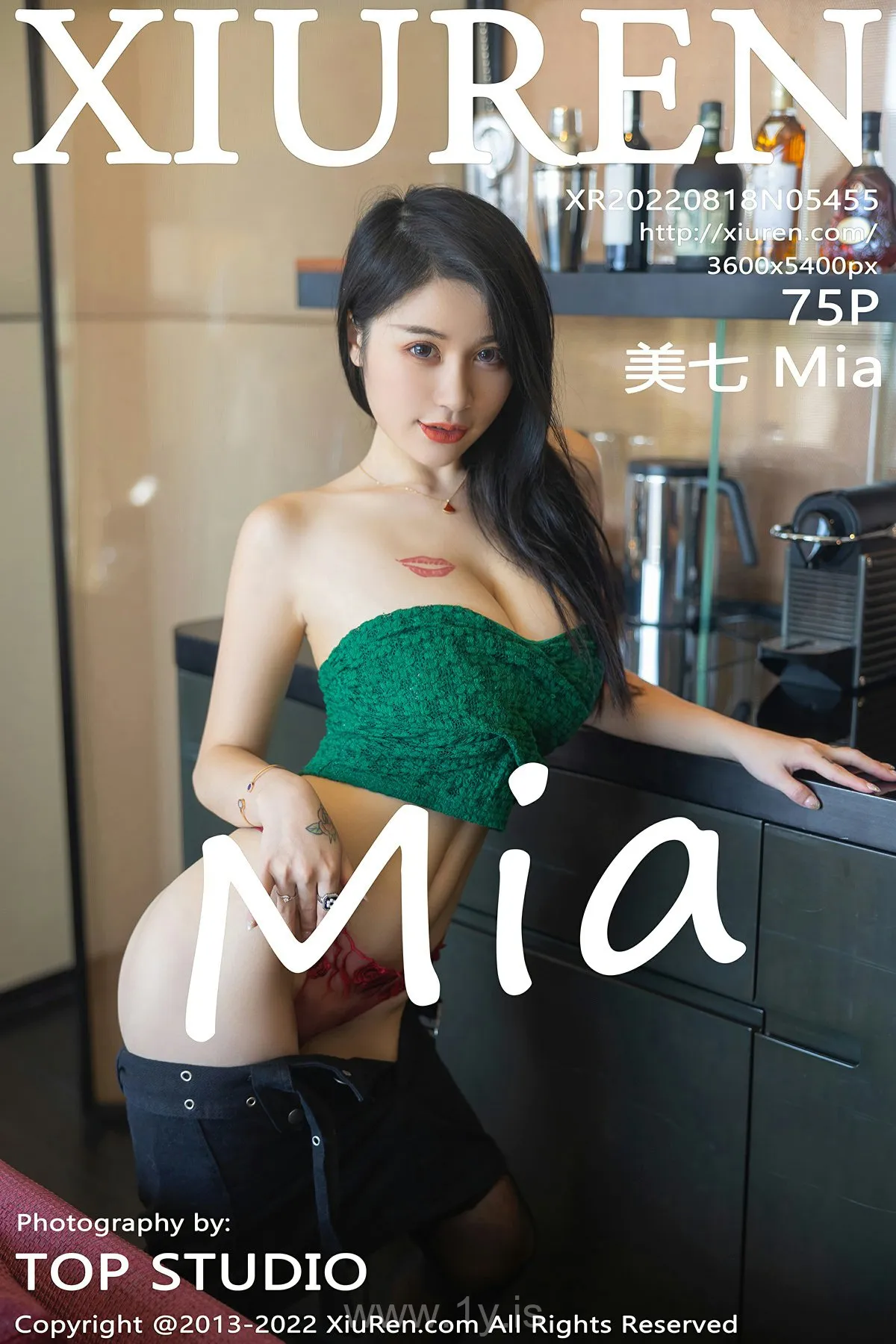 XIUREN(秀人网) No.5455 Stylish Chinese Mature Princess 美七Mia