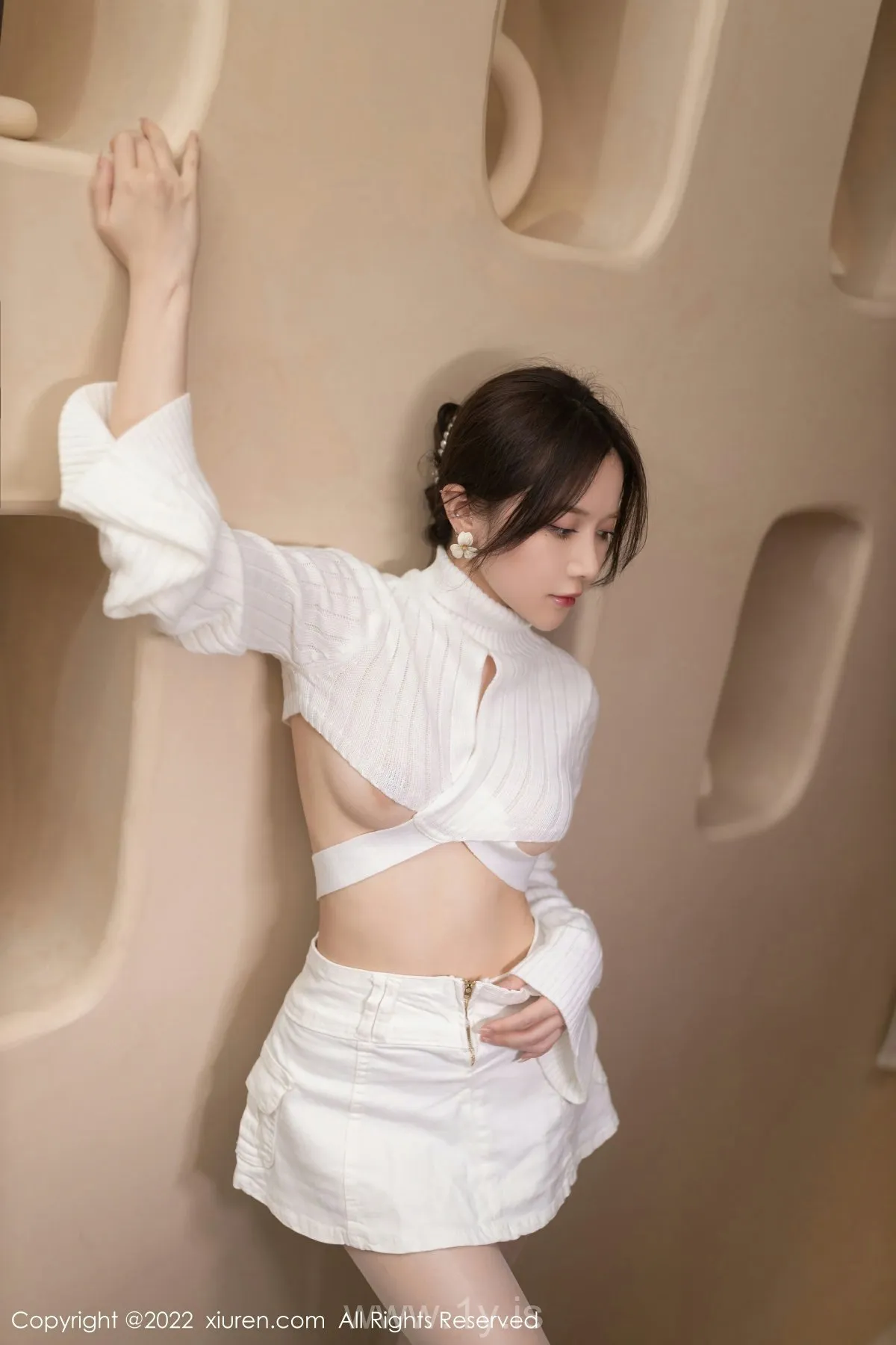 XIUREN(秀人网) No.5503 Beautiful & Fashionable Asian Hottie 鱼子酱Fish