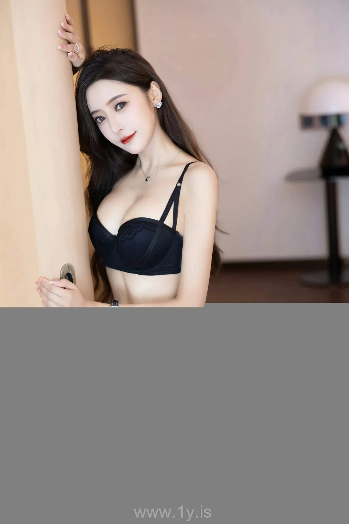 XIUREN(秀人网) No.5629 Fancy & Gorgeous Chinese Cutie 王馨瑶yanni