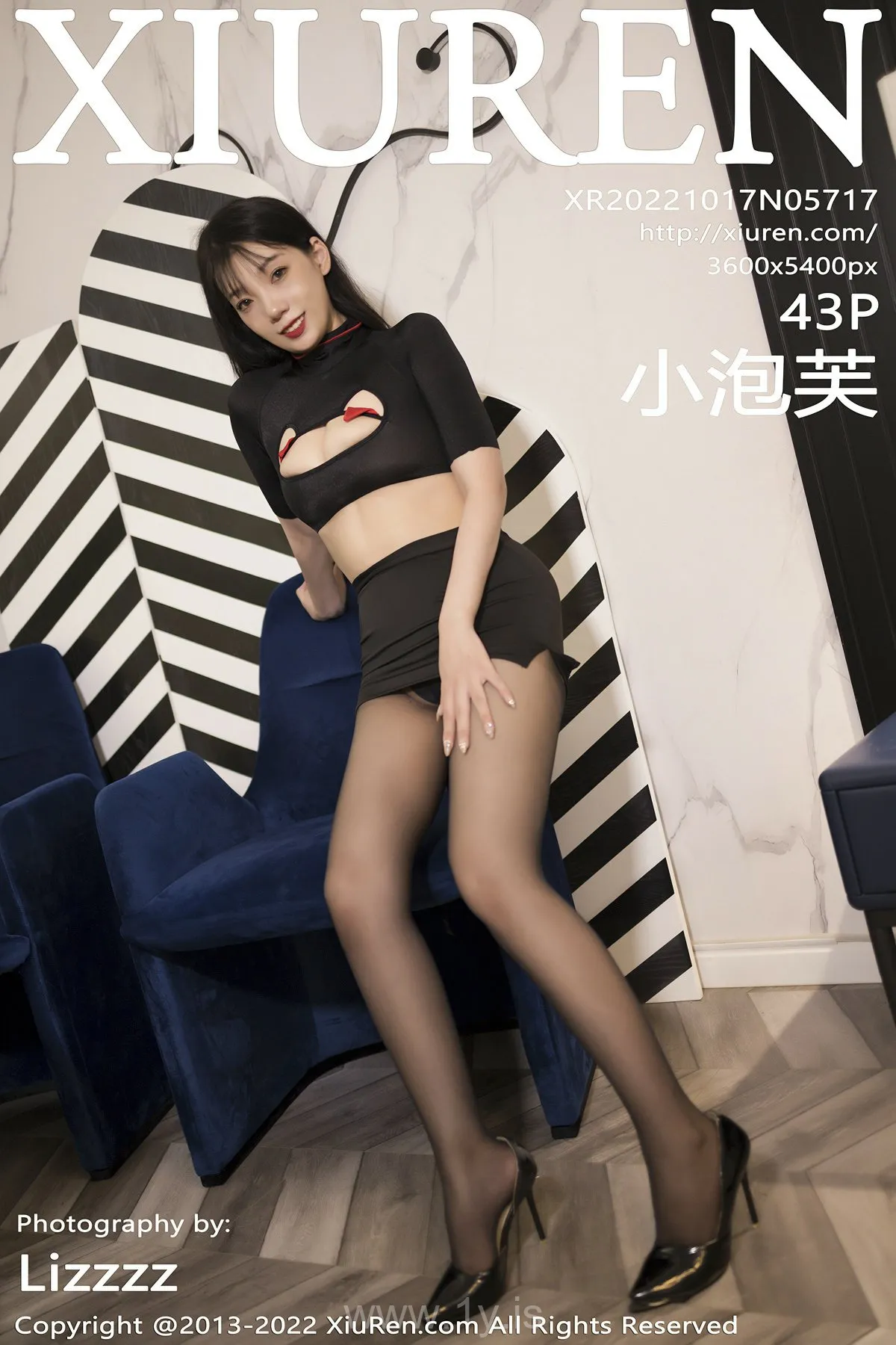 XIUREN(秀人网) No.5717 Extraordinary & Hot Chinese Chick 小泡芙