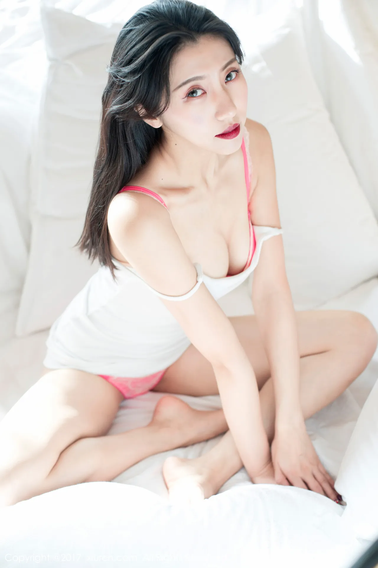 XIUREN(秀人网) NO.762 Well-developed & Hot Chinese Girl 大熙