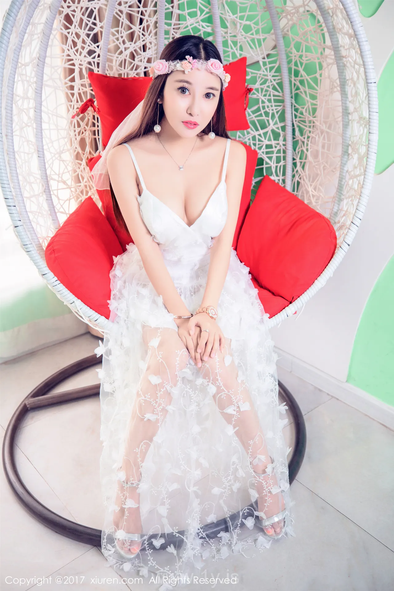 XIUREN(秀人网) NO.798 Gorgeous & Stunning Asian Babe 李梓熙