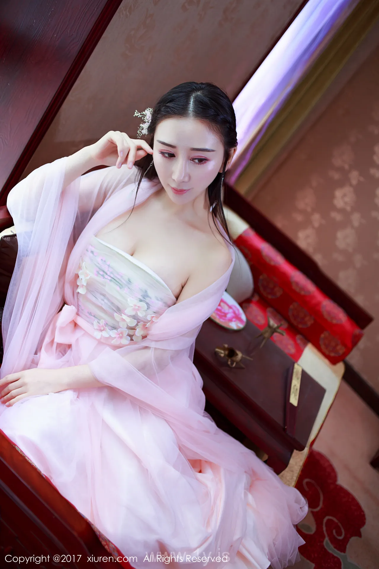 XIUREN(秀人网) NO.804 Good-looking & Exquisite Asian Belle 邹晶晶女王