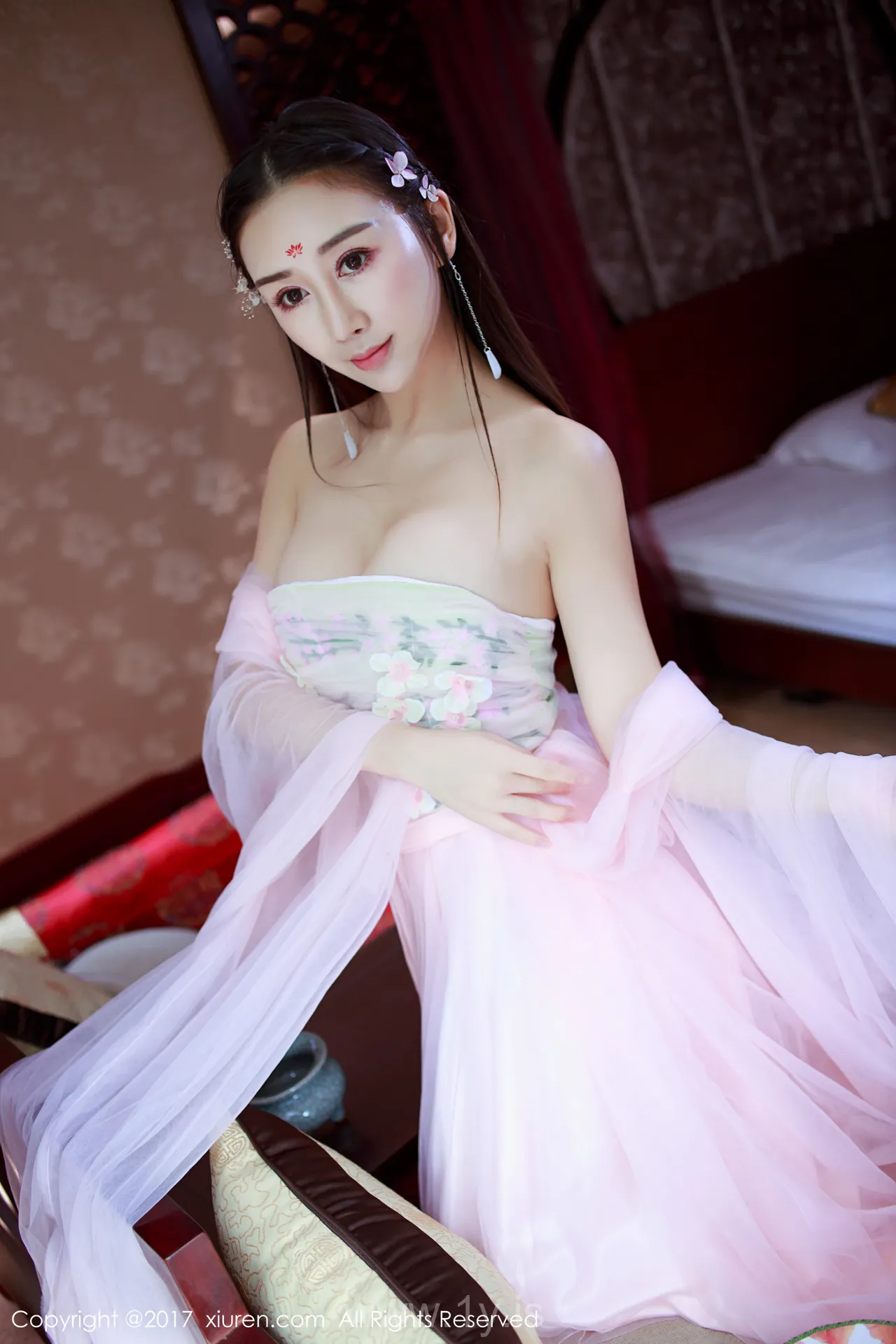 XIUREN(秀人网) NO.804 Good-looking & Exquisite Asian Belle 邹晶晶女王